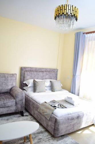 Lovely Studio Apartment With Parking