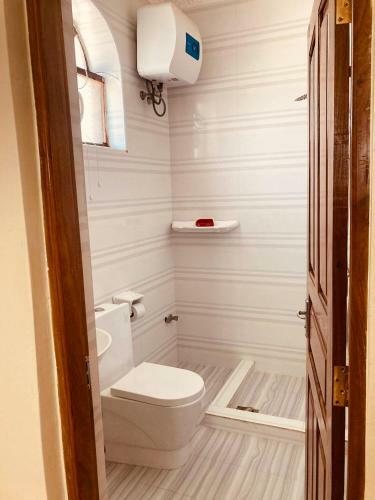 Apartamento Spacious Room For Rent With Personal Bathroom In Stone Town