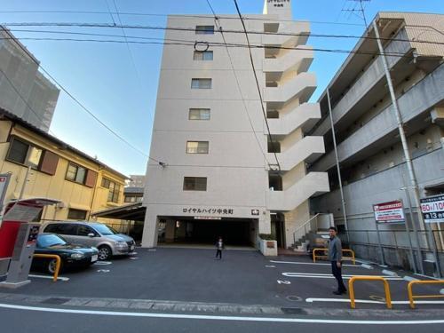 Apartamento Royal Heights Chuocho - Vacation Stay 12765
