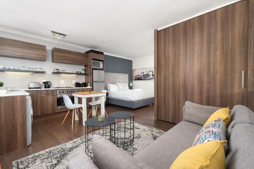 Montclair Apartments