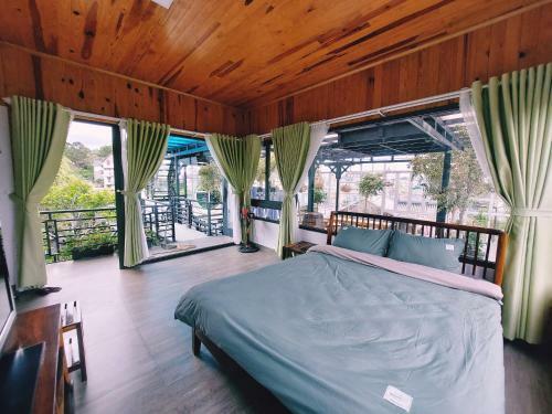 Hotel Guitar Home ?� L?t