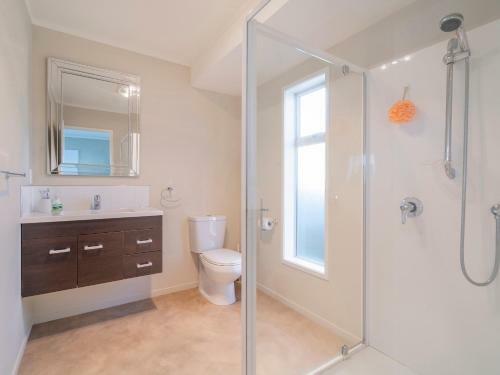 Ohuka Lookout - Whitianga Holiday Home
