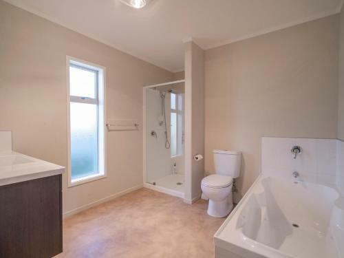 Ohuka Lookout - Whitianga Holiday Home