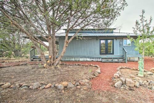 Bright Show Low Home Near White Mountain Lake