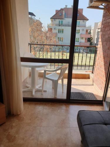 Apartamento ????? ???????? ???????? ?????? 3 ??.27 ? ???? 2