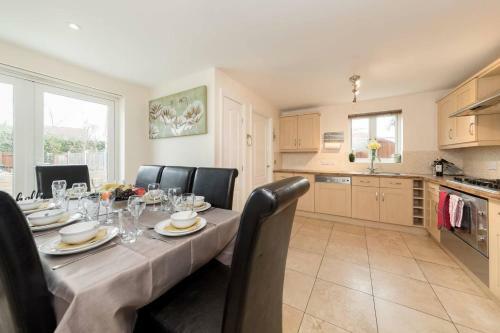 Bedford - The Elstow Retreat Stunning 5br House