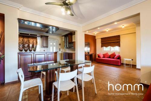 Villa Phoceus Homm Residence With Pool & Garden