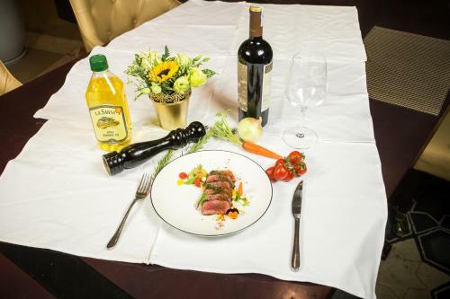 Hong Van Grand Hotel