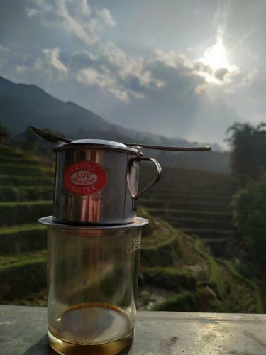 Salem House Sapa
