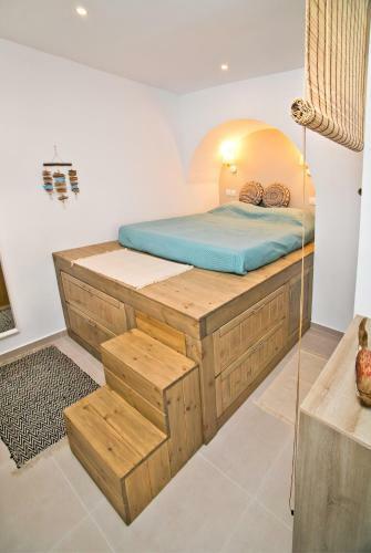 Sunset Apartment