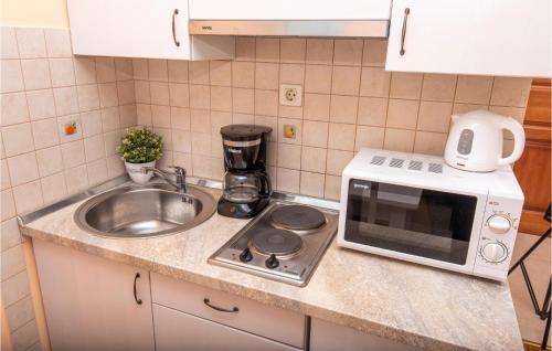 Stunning Apartment In Podstrana With