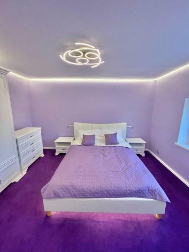 Apartamento Neonowy Gi?ycko
