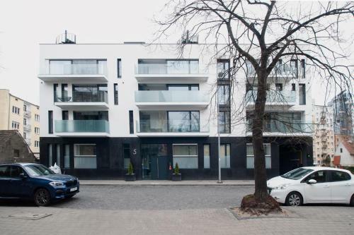 M&j Apartments - Marina