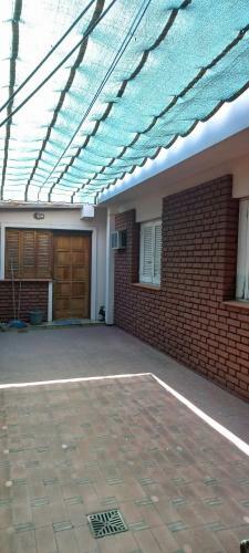 Amplia Casa! Excelente Ubicaci�n