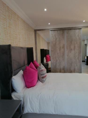 Hostal Luzitha On The Vaal Lodge