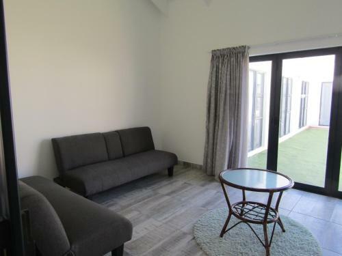 Family Ties In Britannia Bay