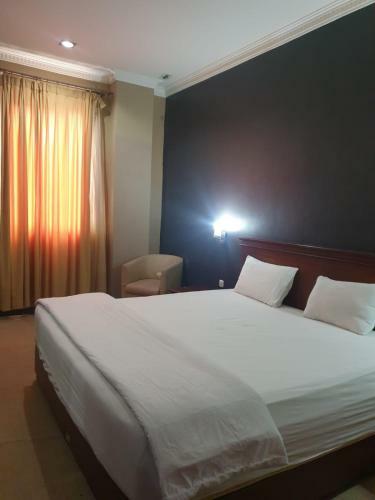 Hostal Gold Inn Hotel