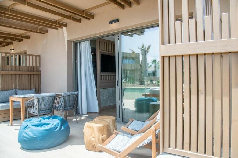 Hotel Senseana Sea Side Resort & Aquadventure