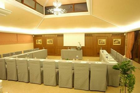 Hotel Castello City