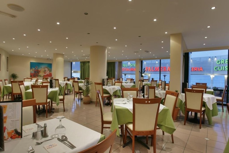 Hotel Palmera