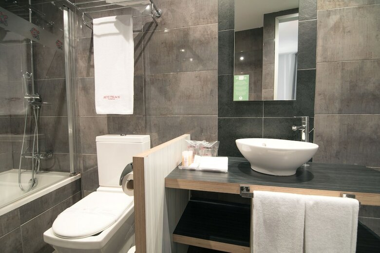 Hotel Petit Palace Boquer�a Garden