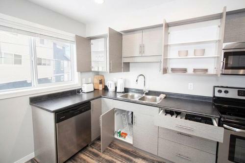 Stunning 3 Bedroom Townhouse