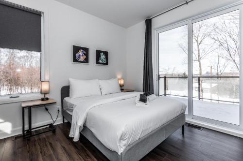 Luxurious Villa Tremblant 4 Bedrooms With Pool Table - B5