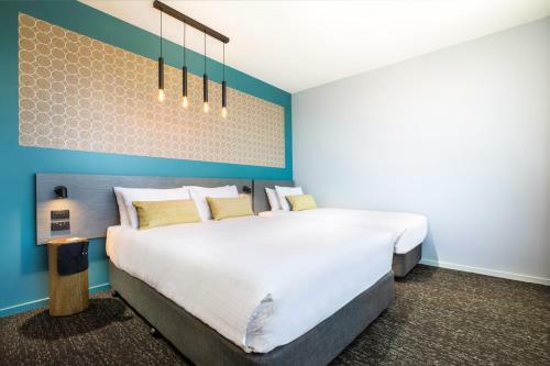 Royal Hotel By Nightcap Social
