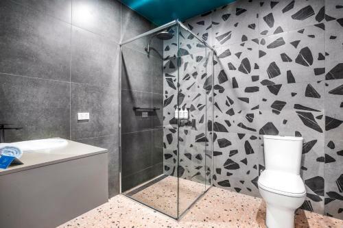 Royal Hotel By Nightcap Social