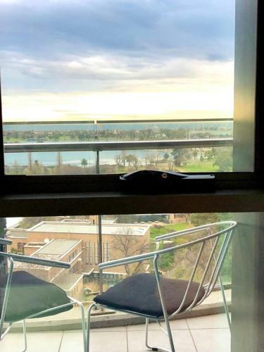 Readyset Apartments At Emerald