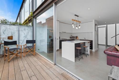 Apartamento Urban Inner City Getaway In Prime Location