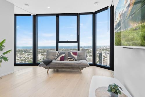 Modern Penthouse Apartment With City Views