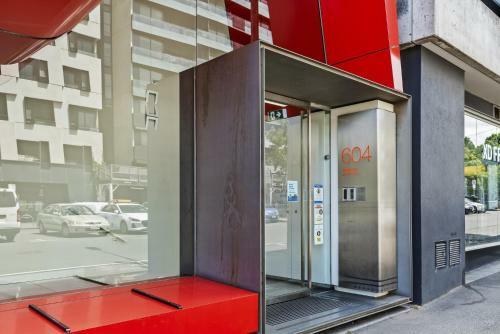 Cosy Melbourne Apartment In Unbeatable Location