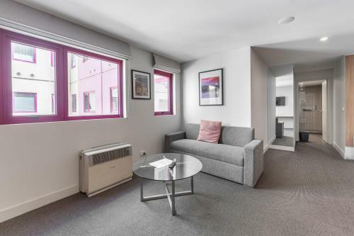 Apartamento Charming 1br Unit With Fully Functional Kitchen And Wifi