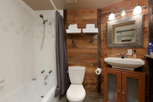 Apartamento Creekside Studio By Cozystay Signature Whistler