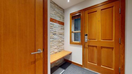 Peaceful Benchlands Townhome By Harmony Whistler