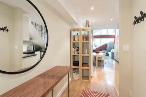 Lofted Suite With Mountain Views And Creekside Location By Harmony Whistler
