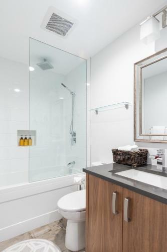 Apartamento Updated Whistler Creek Studio With Parking