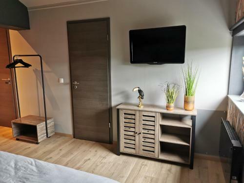 Bed & Breakfast Les Suites De Meiz