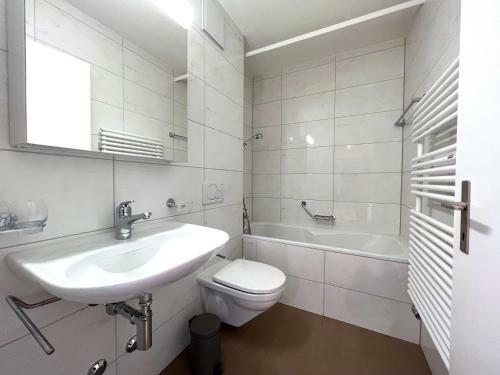 !new! Modern Crossing Apartment Facing Piz Rosatsch