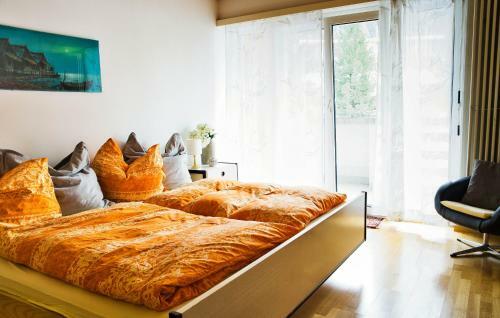 Apartamento Gro�e Wohnung Mitten In St. Moritz Am See