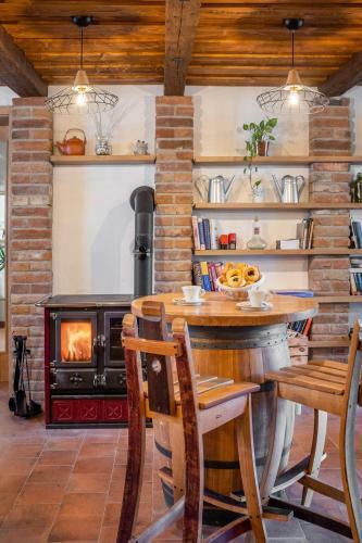 Hostal ?abinec - Penzion, Vinot�ka