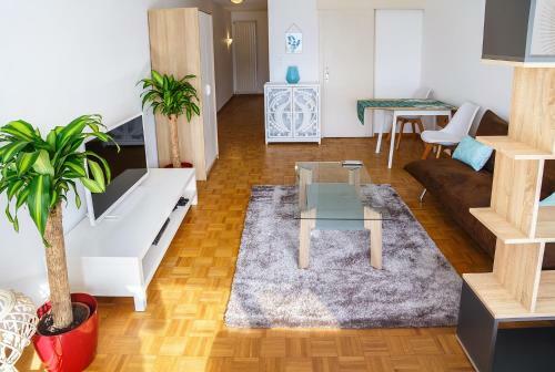 Apartamento Beautiful Studio Lake View And Castle