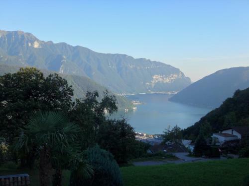 Apartamento Wohnung Mit See Sicht In Carona