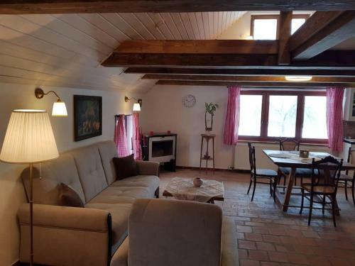 Agroturismo Apartm�n Mal?�n