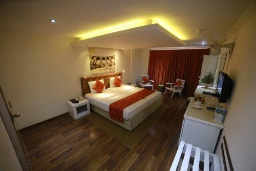 Orient Hotel