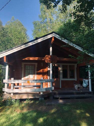 Pihlajam�en Lomam�kit
