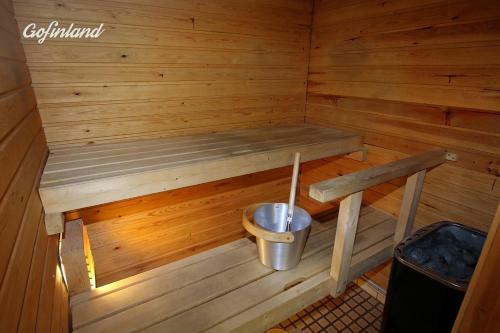 Apartments Kuukkeli Teerenpes�