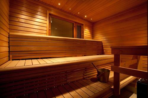 Levi President Spacious Center Apartment, Sleeps 10