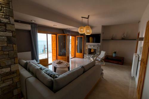 Gatzeas Blue Luxury Beach House